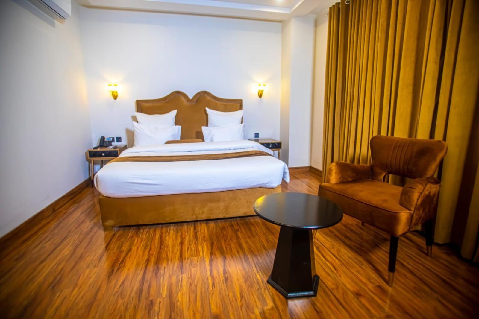 The Rich Hotel & Apartments Lahaur Zewnętrze zdjęcie